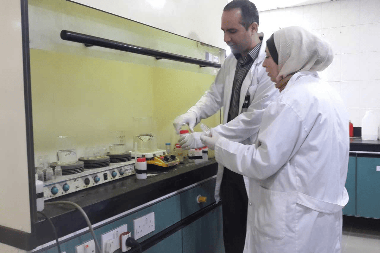 مختبـرات
